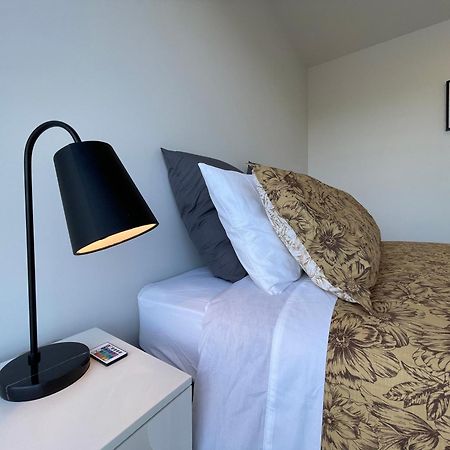 Luxury 2 Bedroom Townhouse Opposite Merivale Mall Christchurch Eksteriør bilde