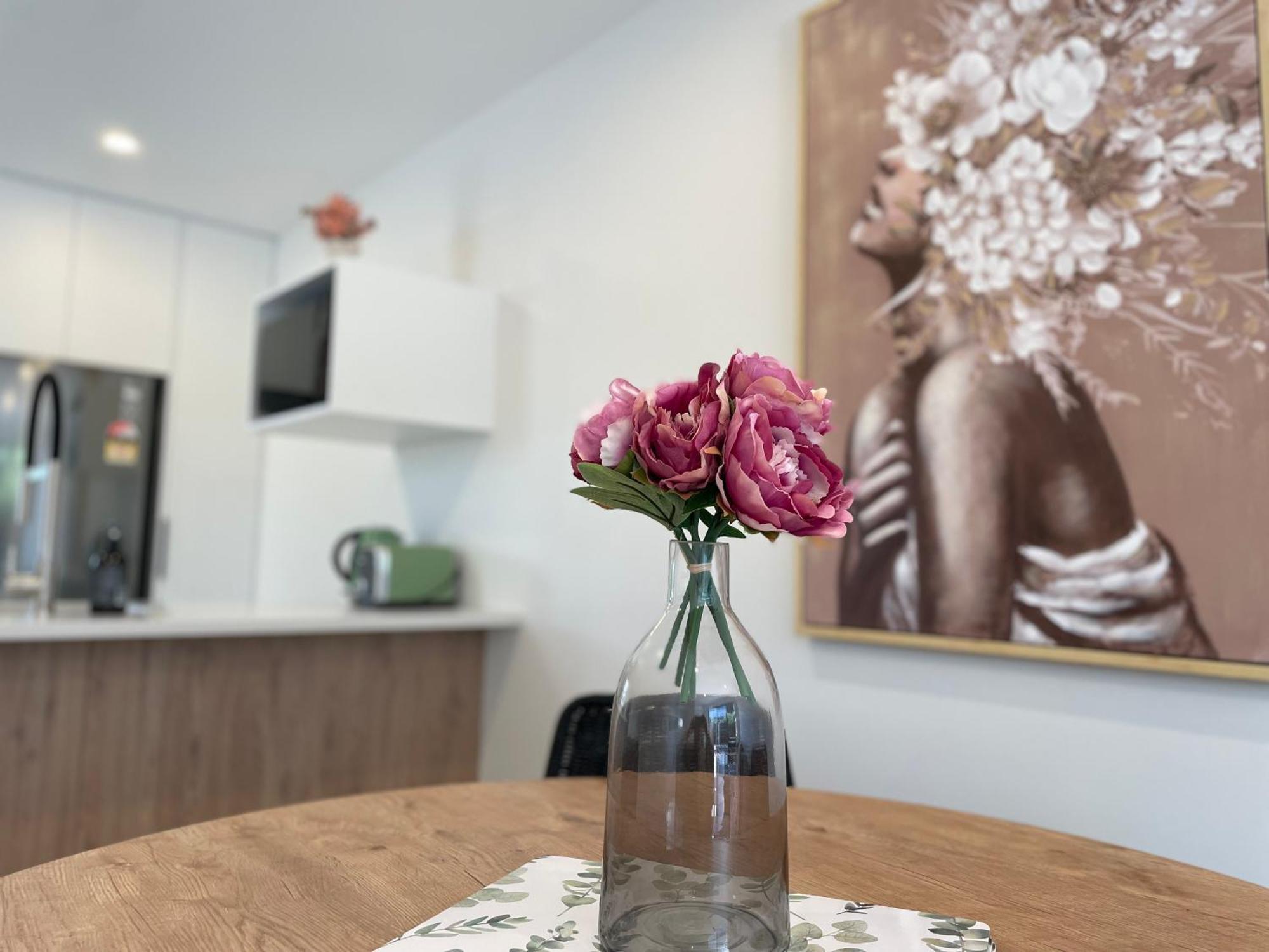 Luxury 2 Bedroom Townhouse Opposite Merivale Mall Christchurch Eksteriør bilde