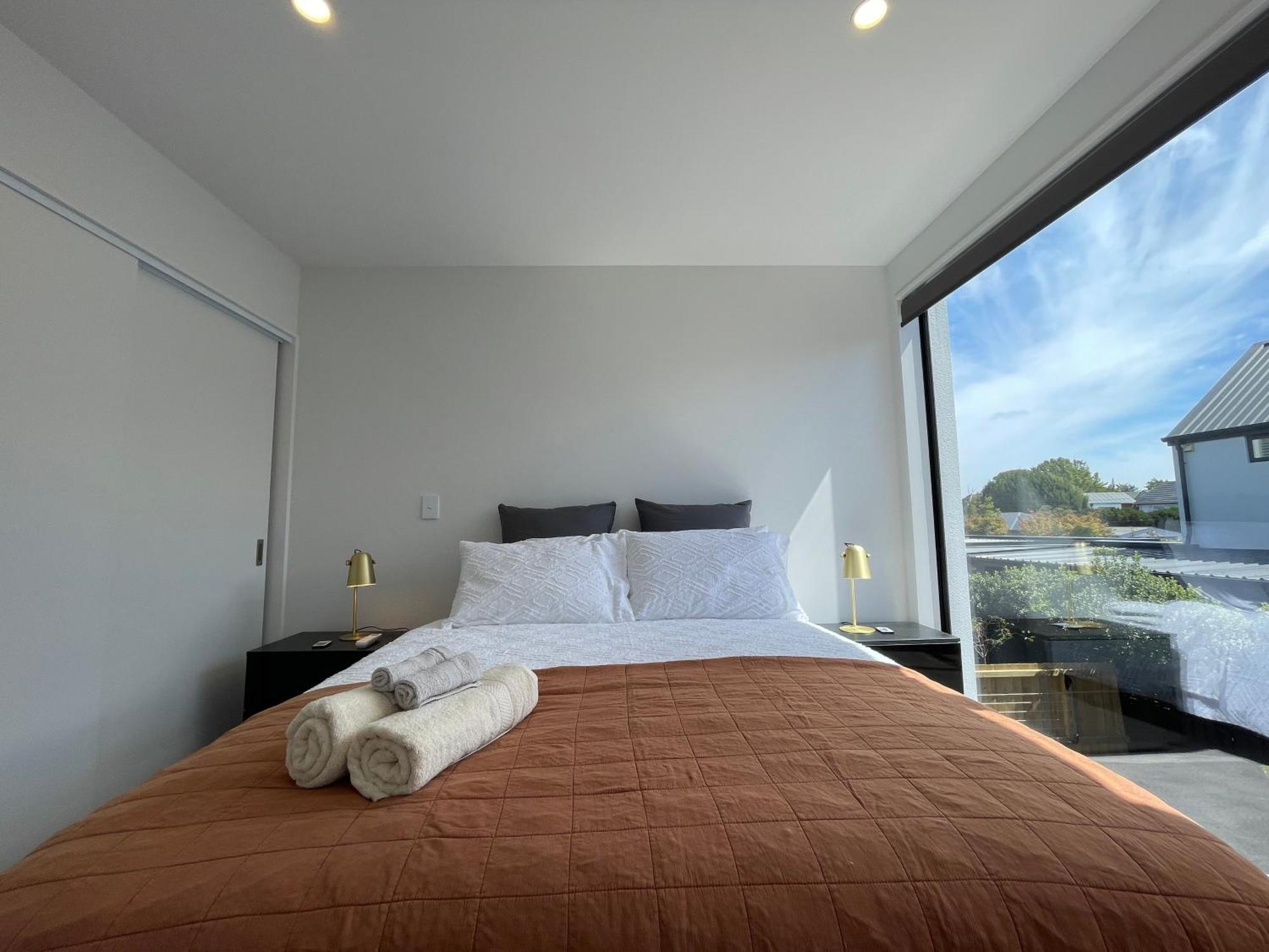 Luxury 2 Bedroom Townhouse Opposite Merivale Mall Christchurch Eksteriør bilde