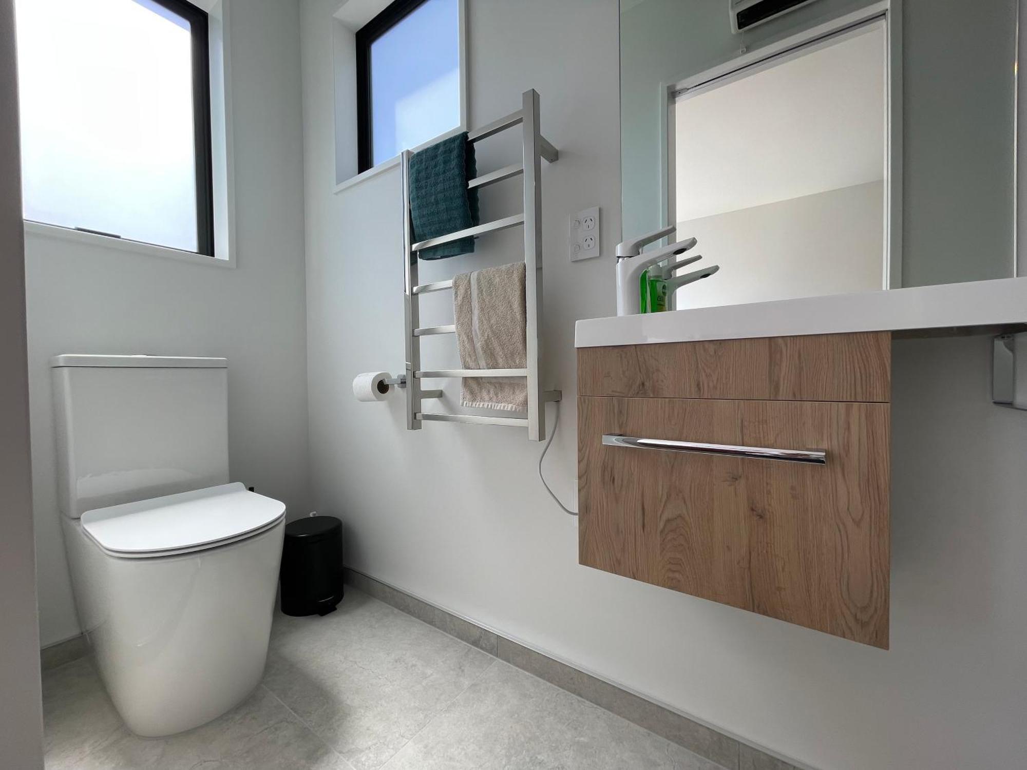 Luxury 2 Bedroom Townhouse Opposite Merivale Mall Christchurch Eksteriør bilde