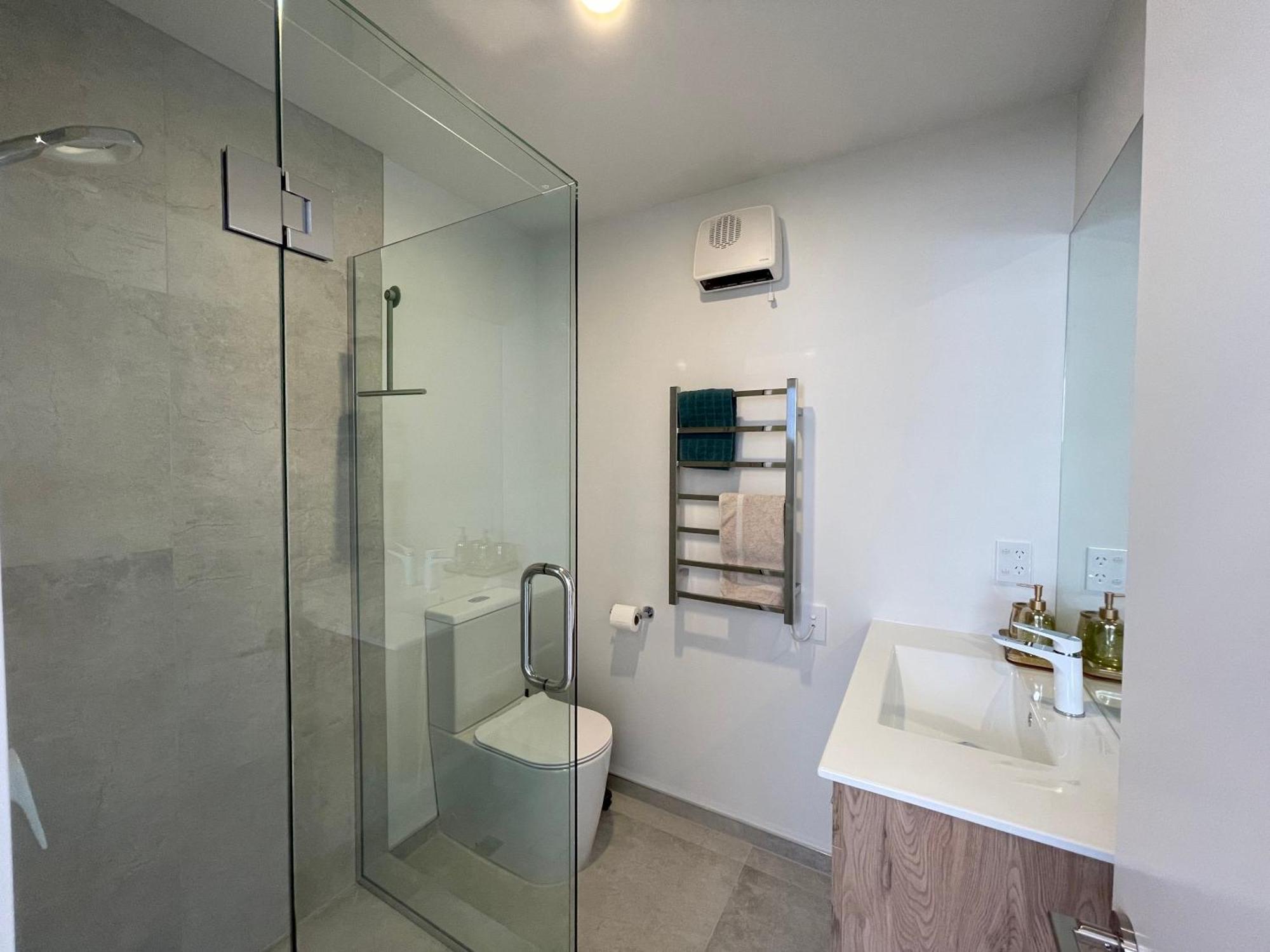 Luxury 2 Bedroom Townhouse Opposite Merivale Mall Christchurch Eksteriør bilde